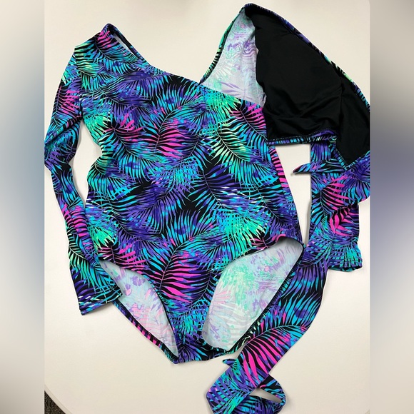Tropical Print One-Piece Rashguard Swimsuit - Picture 5 of 10